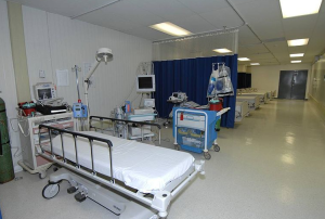 empty hospital beds courtesy Wikopedia